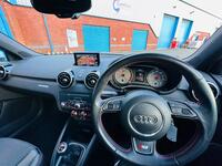 AUDI S1
