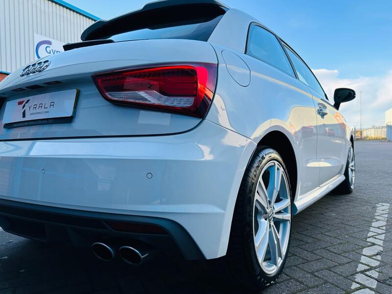 AUDI S1