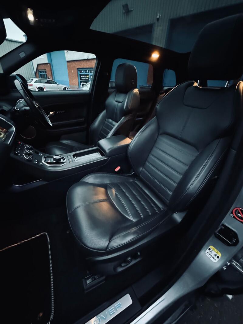LAND ROVER RANGE ROVER EVOQUE