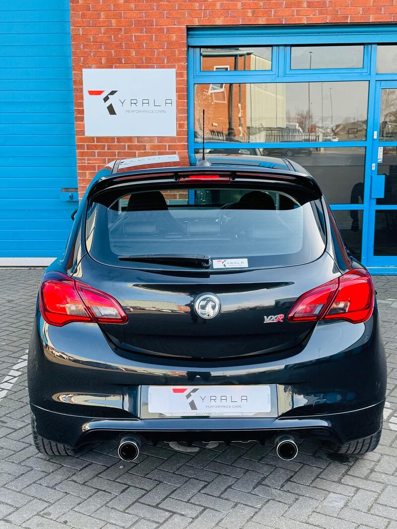 VAUXHALL CORSA