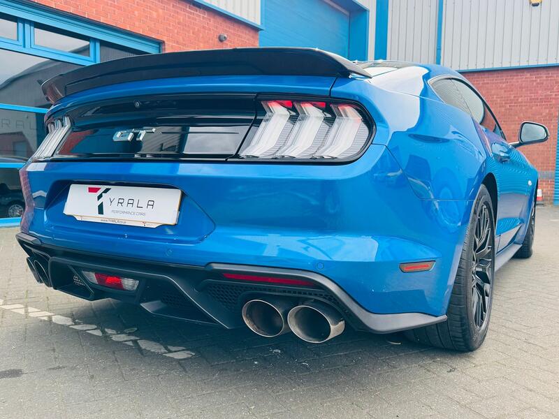 FORD MUSTANG